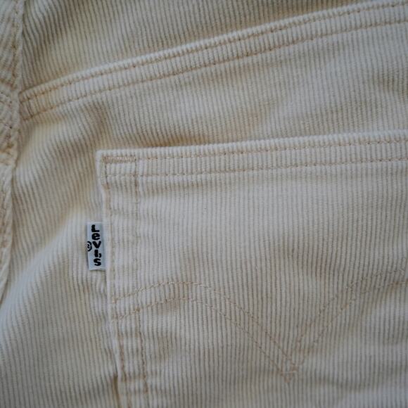Levi's‎ Mom Jeans Womens Size 31 White Corduroy High Waisted Tapered Fit Pockets - Picture 5 of 9